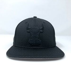 Chicago Bulls (Jersey Mesh) New Era Snapback Hat